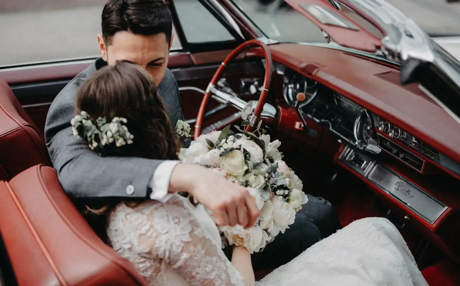 Voiture ancienne de collection pour mariage en Bourgogne